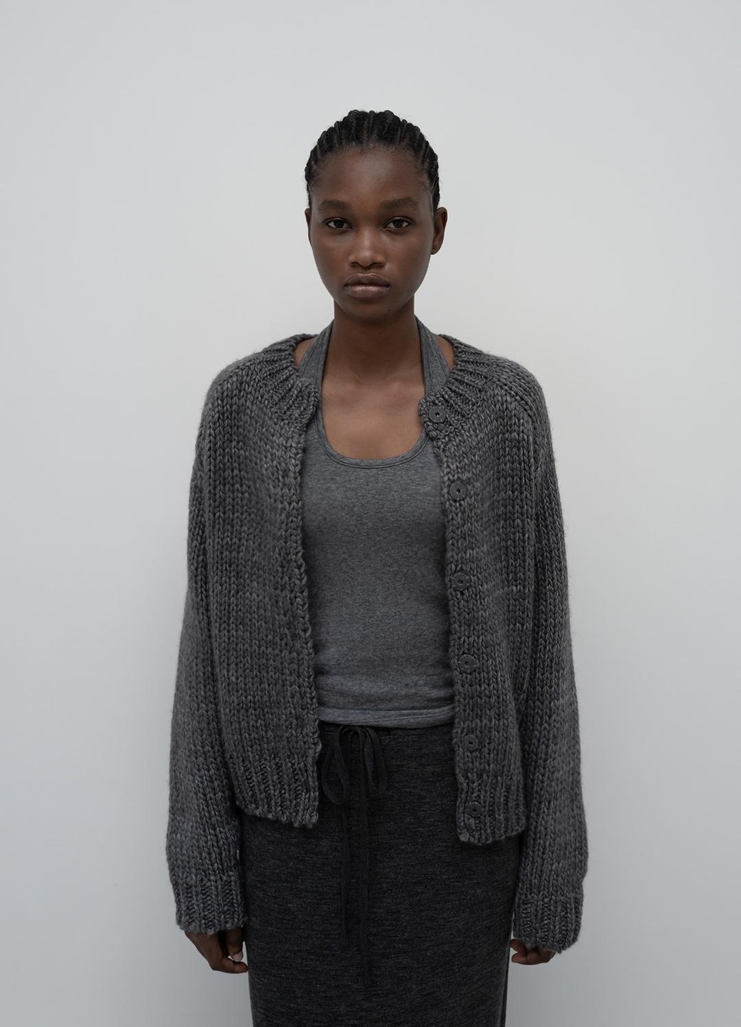 Cozy Round Cardigan / Deep Gray