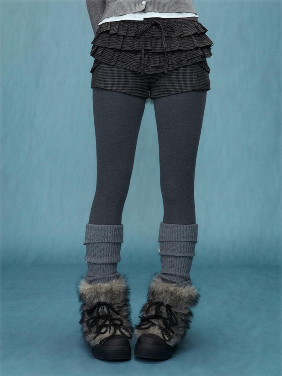 Weekendhub Plaid Pleats Micro Shorts