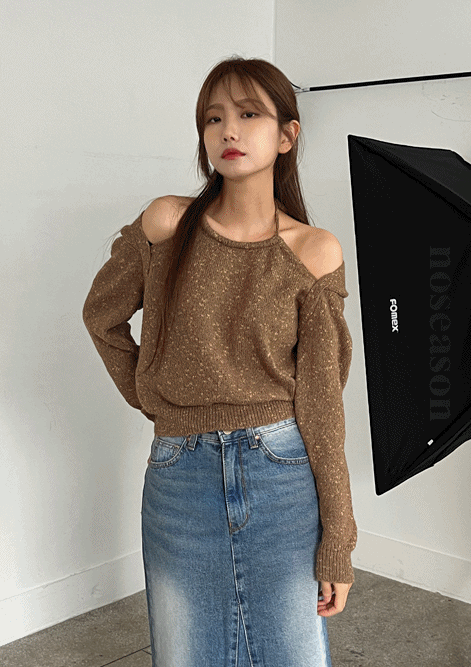 메이플 홀터 트임 니트 (2color)