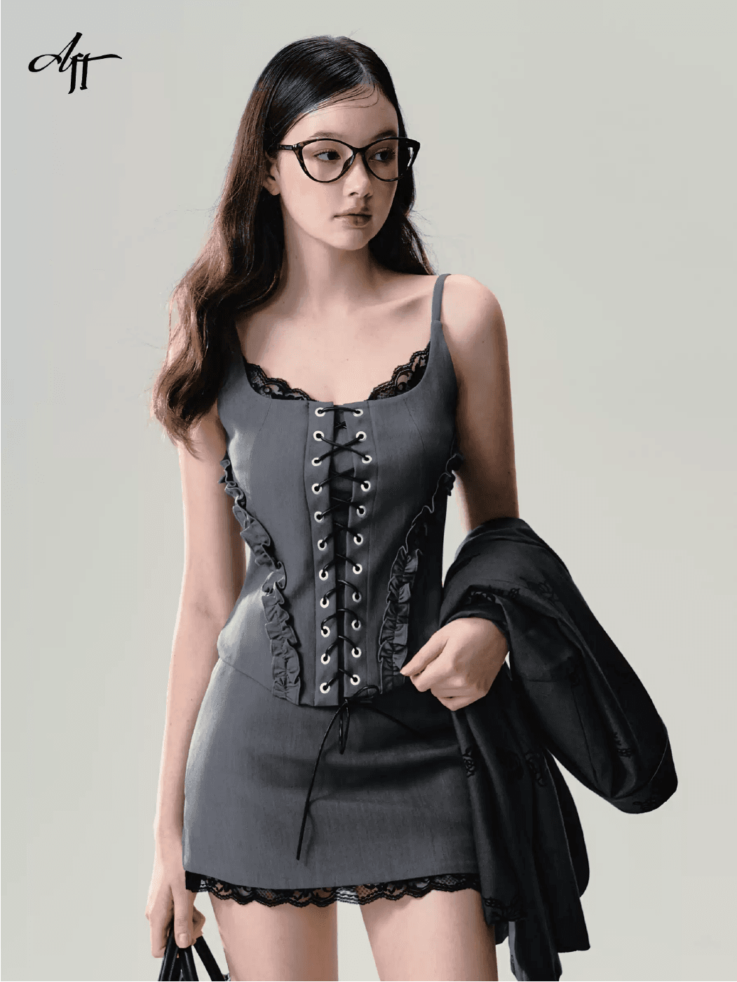 [AFFFREEDOM] Lace Layer Strap Sleeveless