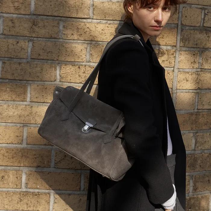 [2차 12/12일 순차배송] Reve Bag (Suede) Etoupe Grey