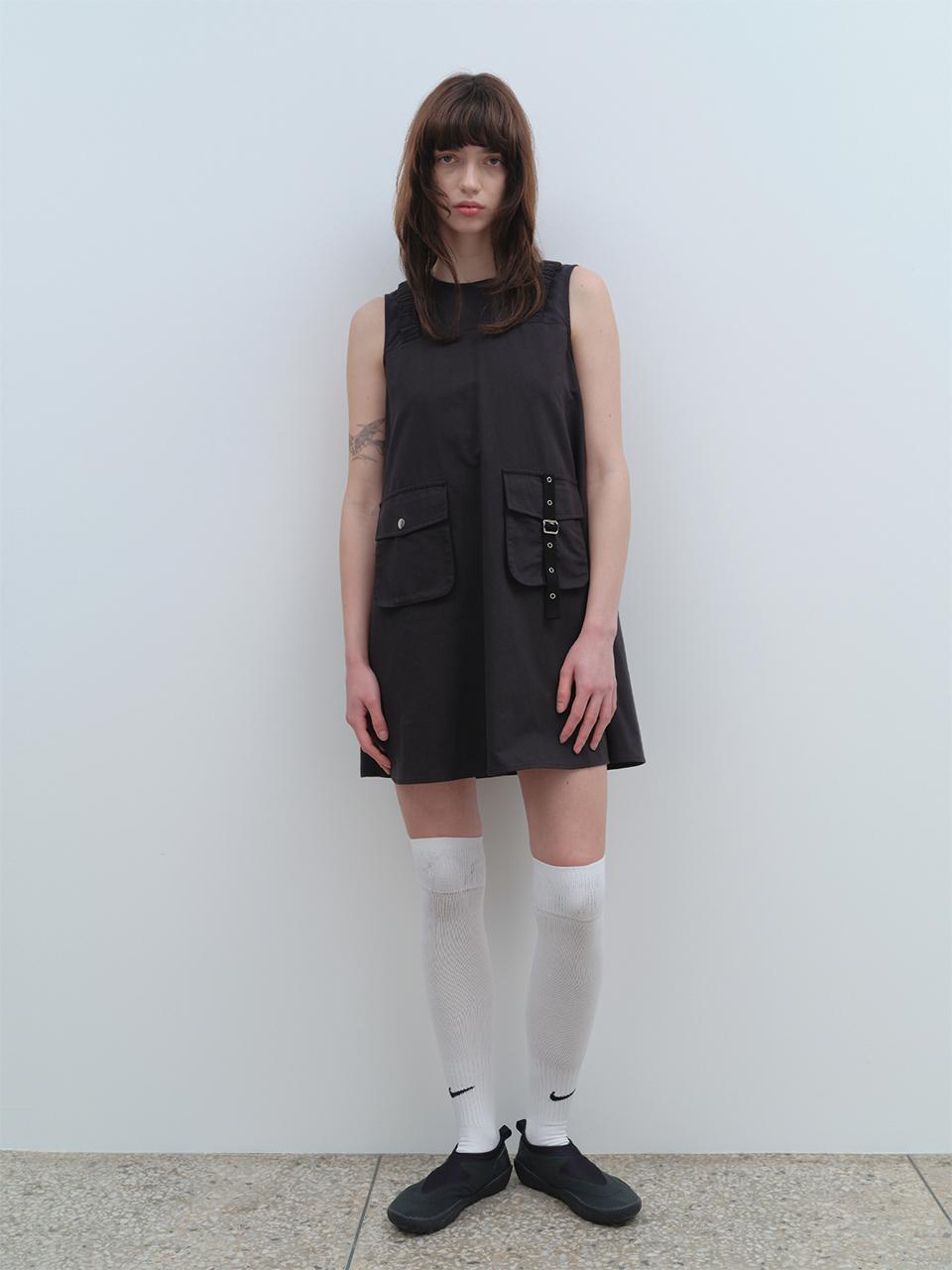 Buckle Strap Mini Dress [Black]