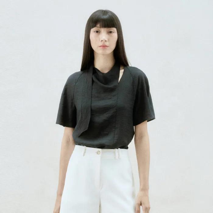 SLIT NECK TIE BLOUSE BLUE GREEN