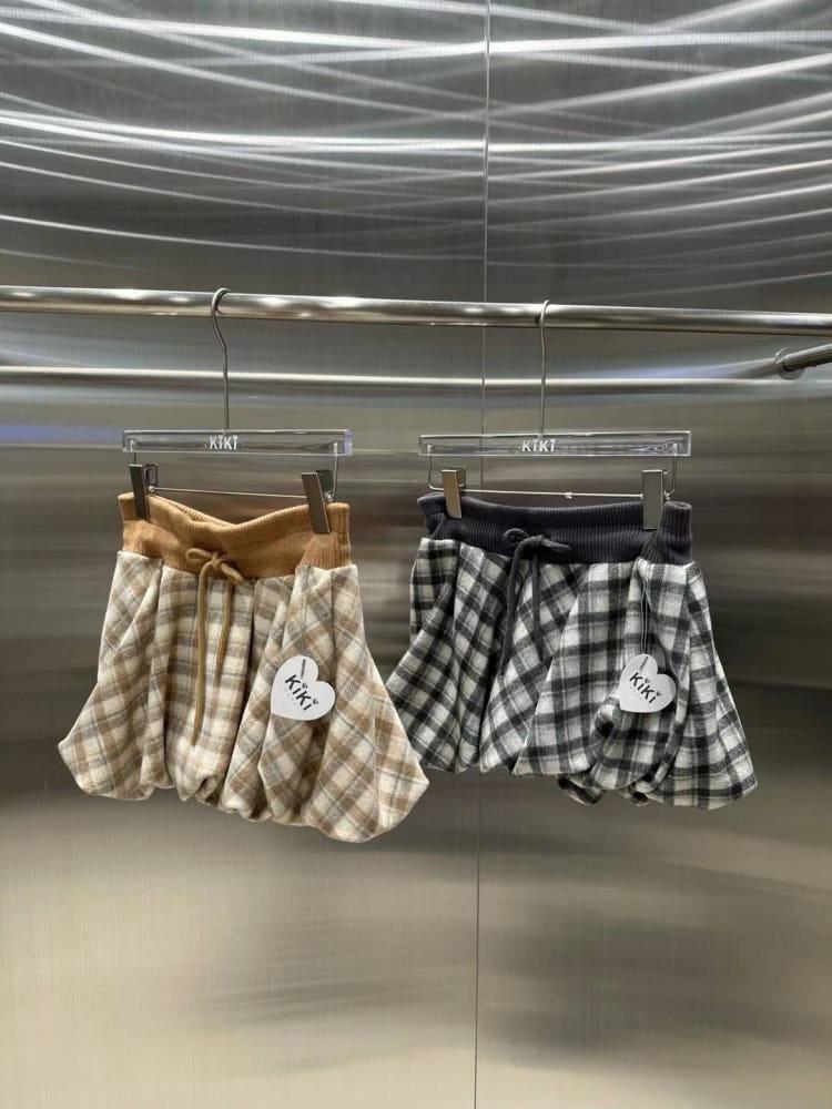 (베이지당일/마지막장SALE) kiki 키키 기모 체크 펌킨 스커트 (24fw 벌룬 유니크 체크 미니스커트)