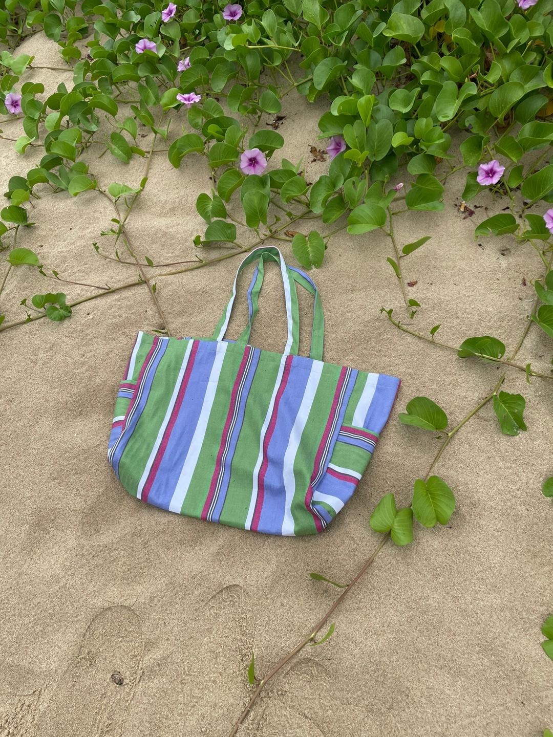 Color stripe beach bag