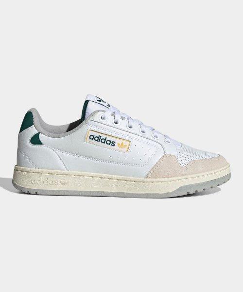 NY 90 - 화이트:그린 / GX4392