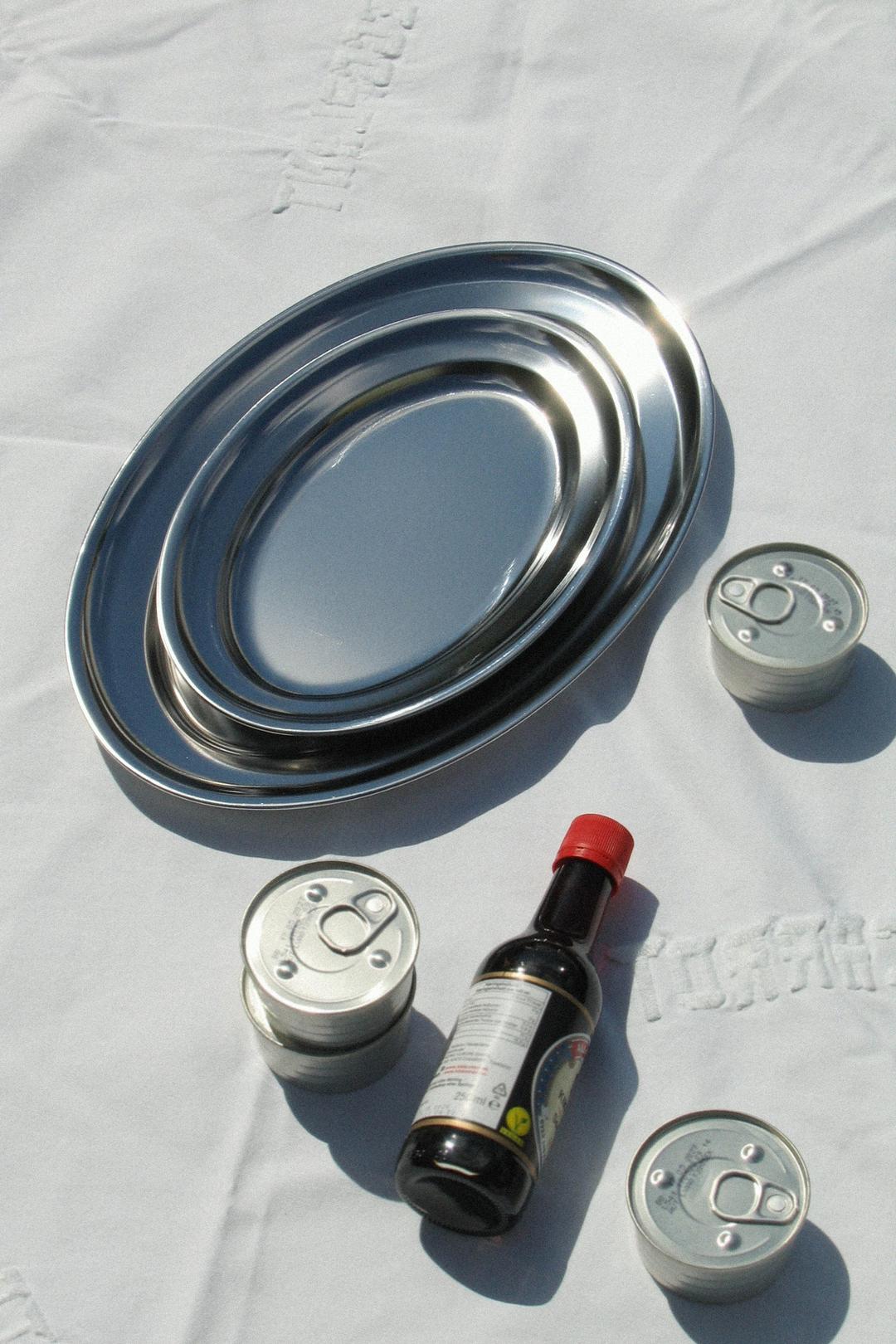 Oval serving tray 2 sizes - Medium 30cm