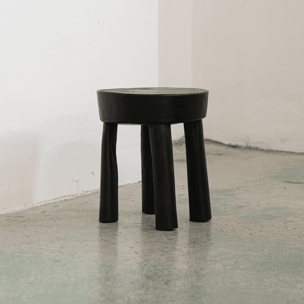Senufo Milk Stool (22.5 x 24 x 27) - M22