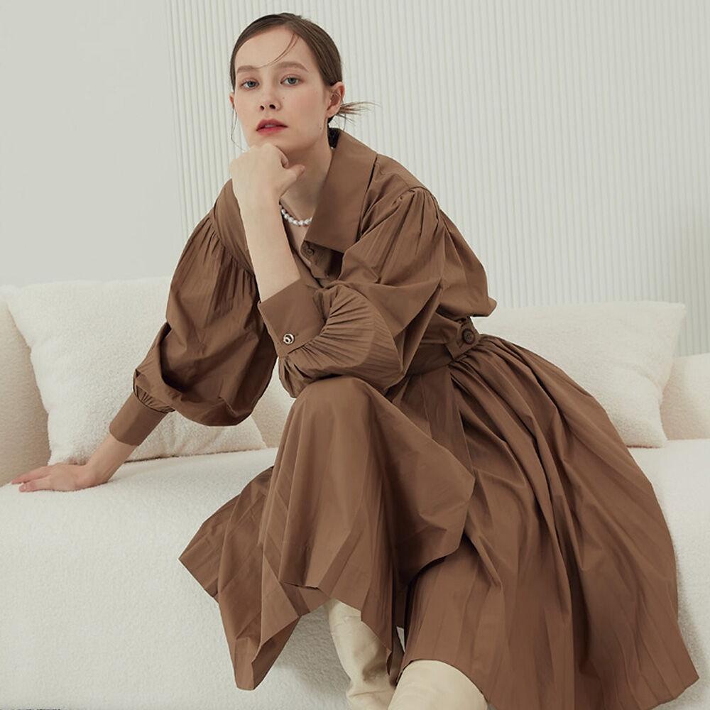 Cotton pleated wrap skirt in beige