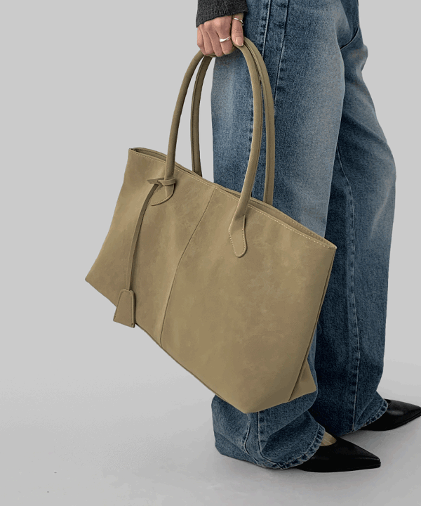 매니크 렌더스 스퀘어 빅 숄더백