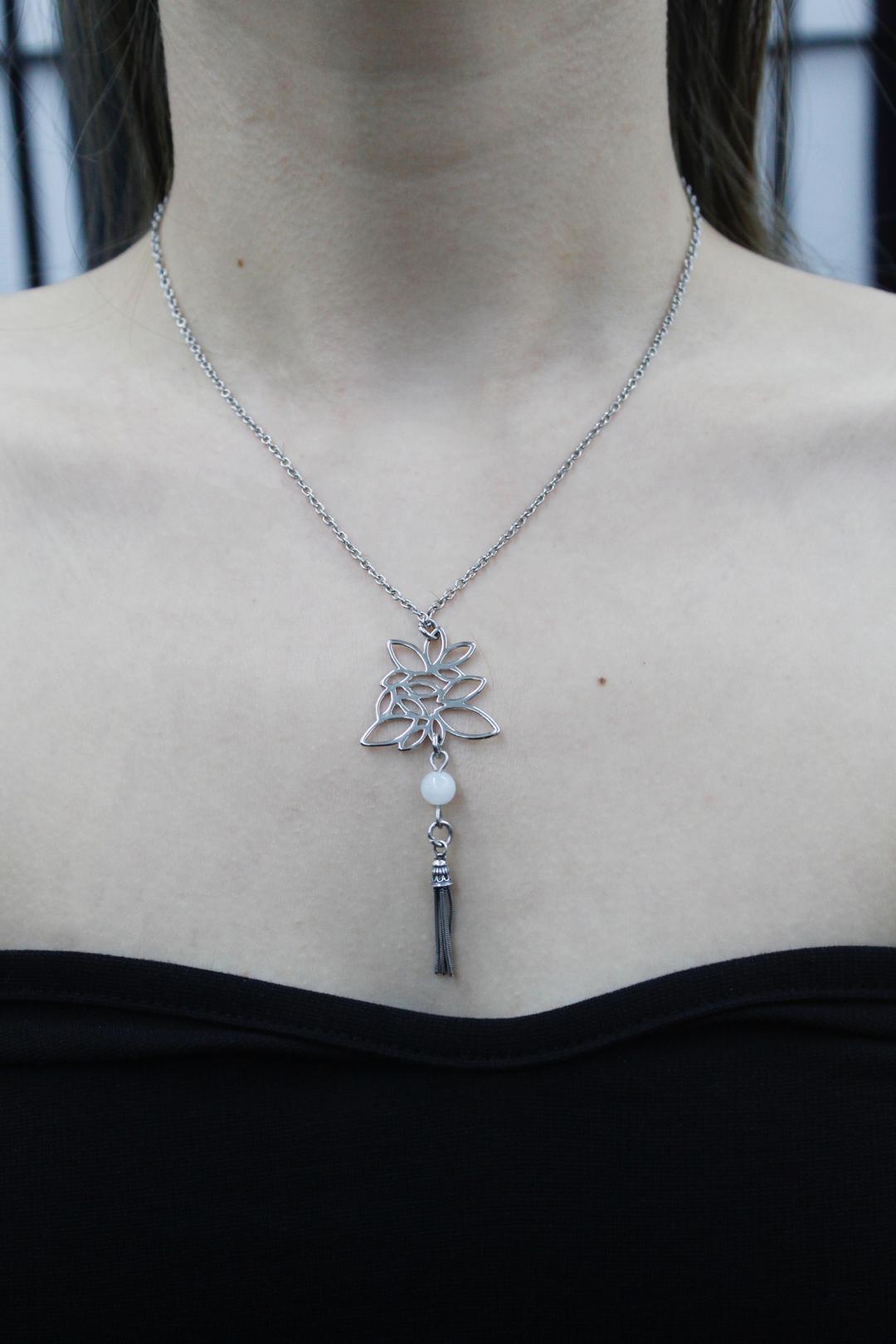 花樣年華 연화 체인 necklace