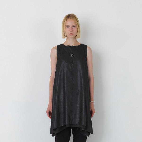 SIGNATURE RAW CUT EYELET COATED MIDI DRESS (BLACK)