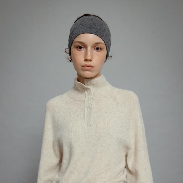 MERINO WOOL BLEND BUTTON UP SEAMLESS KNIT TOP