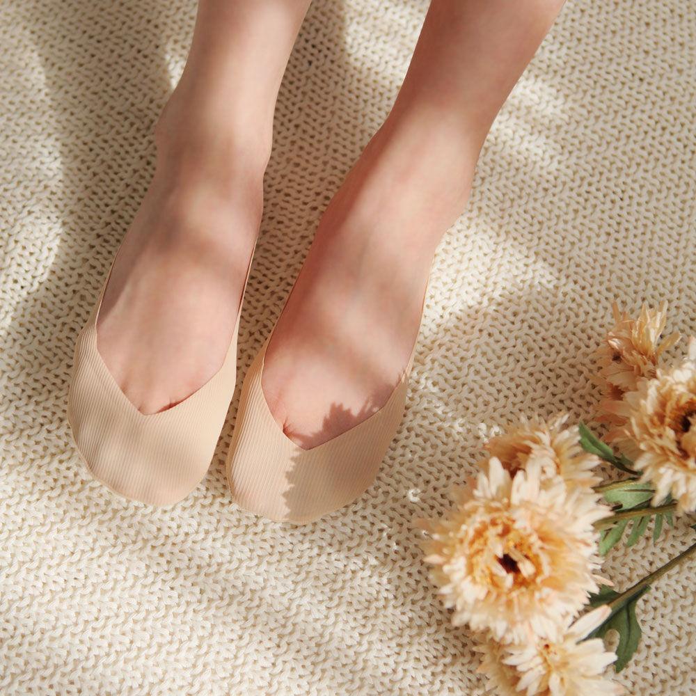 [비아리츠]티안나는 V컷 골지 데일리 실리콘 덧신 페이크삭스 솔트