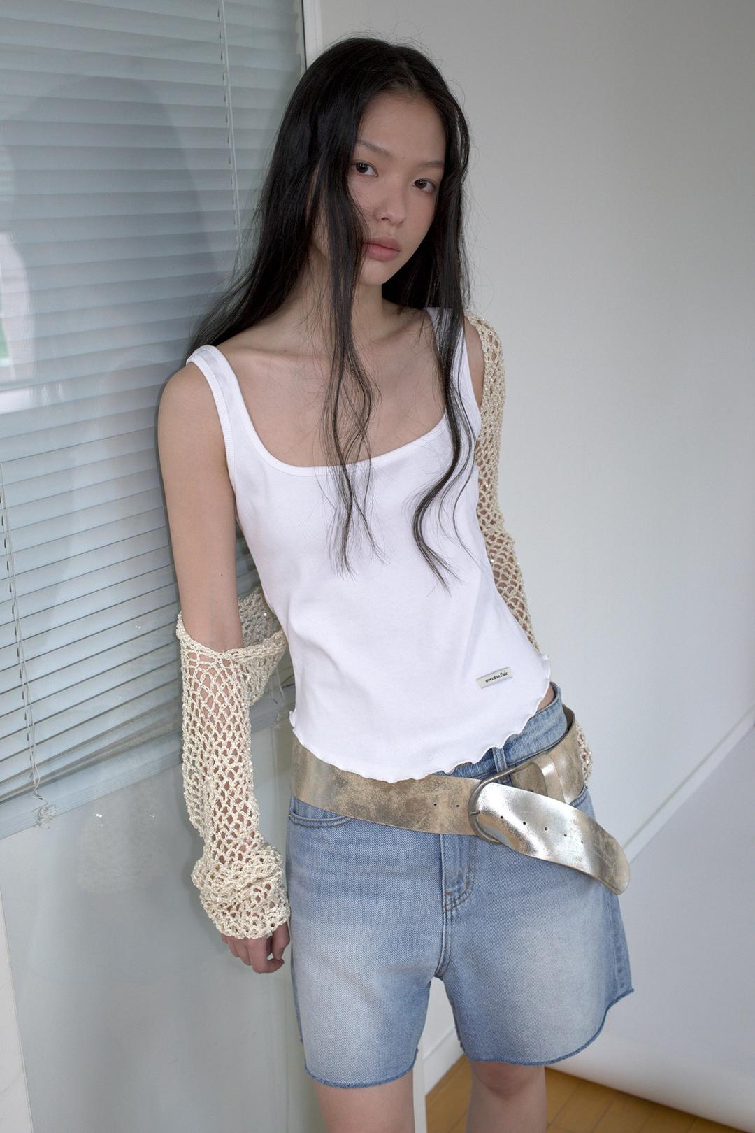 RIBBED SQUARE NECK SLEEVELESS_WHITE