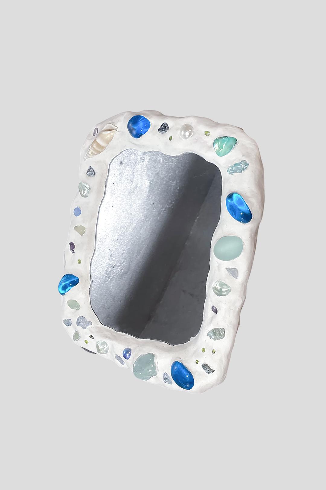 Mosaic mirror 08