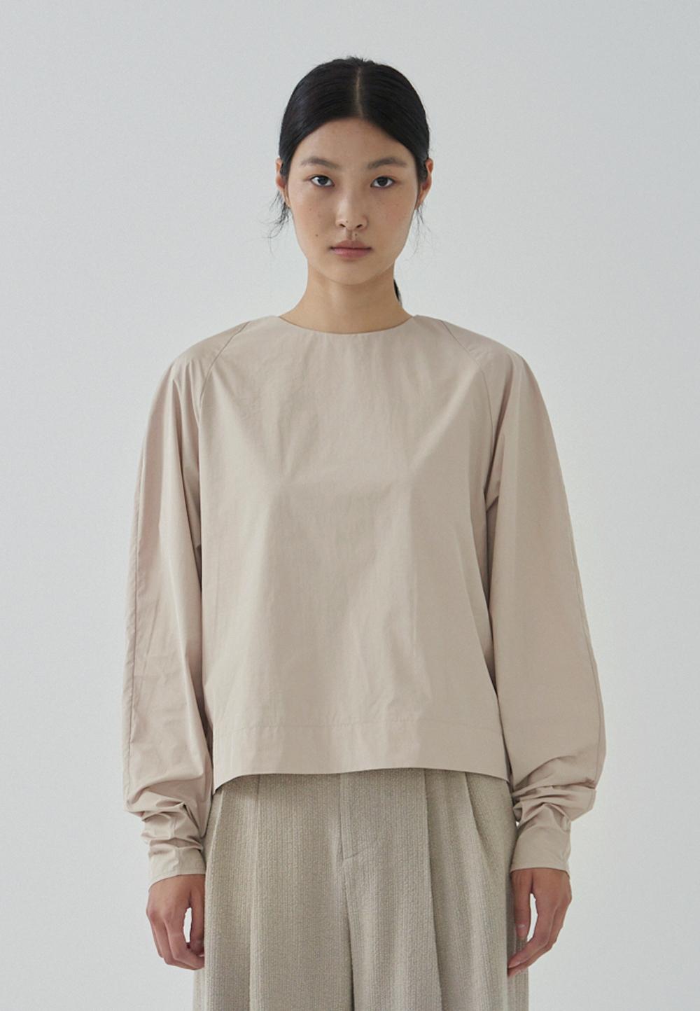 22AU VOLUME RAGLAN BLOUSE  BEIGE