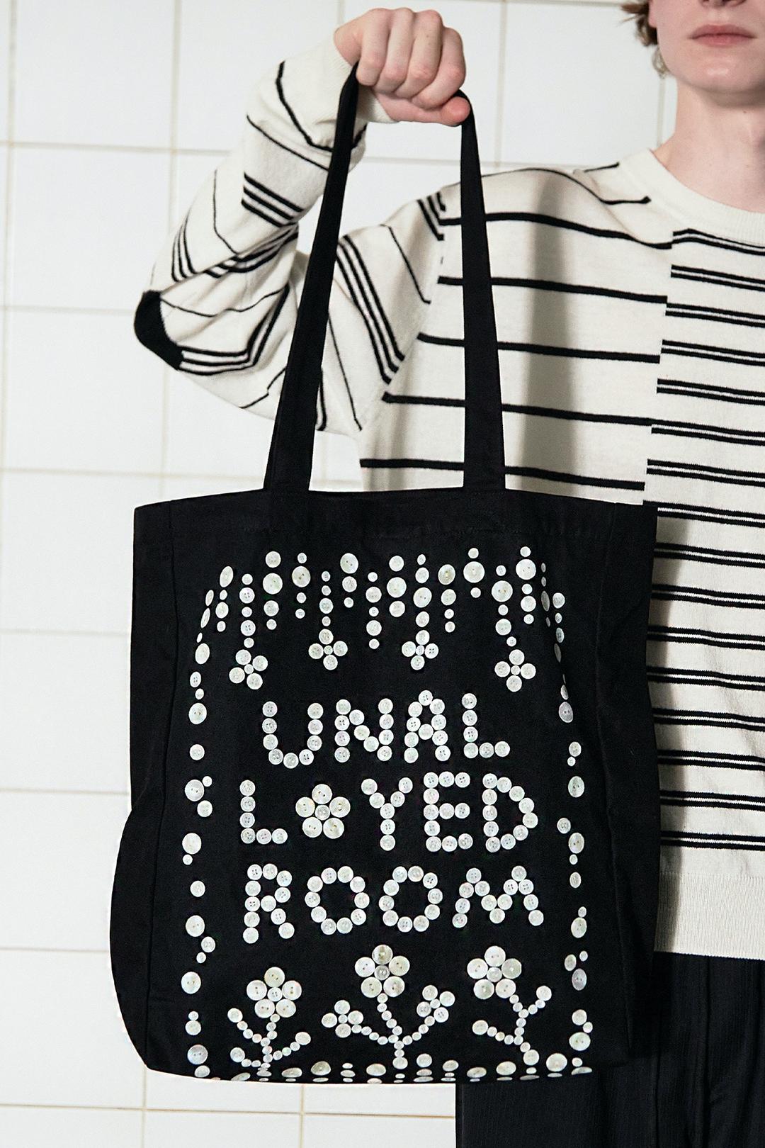 BUTTON LOGO ECO BAG / BLACK