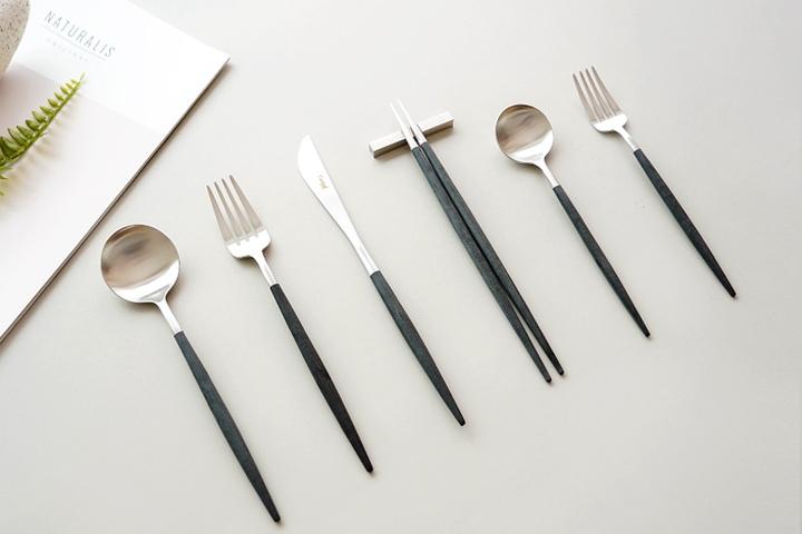 포르투갈 모던 큐티폴 고아 커트러리 세트