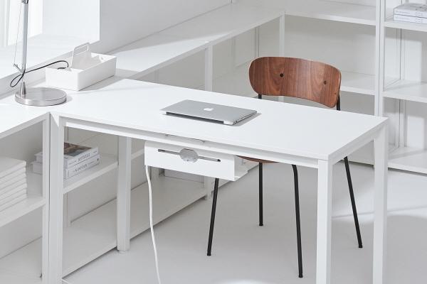 콰트로 데스크 시리즈 19size 8colors (800~2000mm)