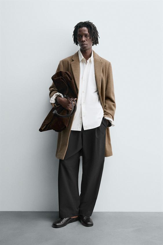 울 레귤러 핏 코트