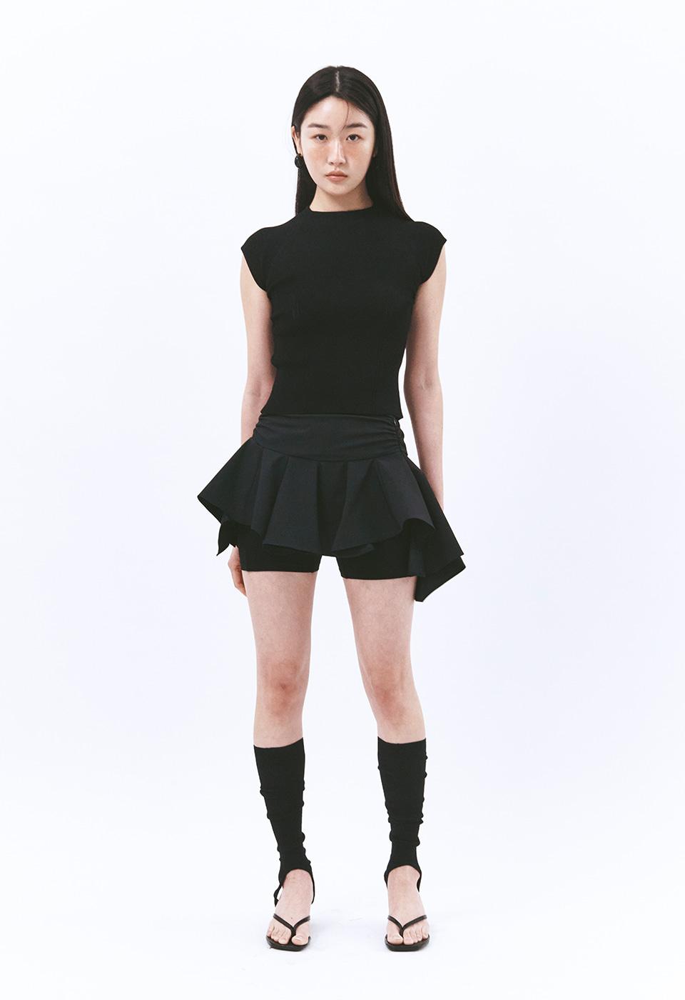OPEN-BACK CAP SLEEVE KNIT TOP (BLACK)