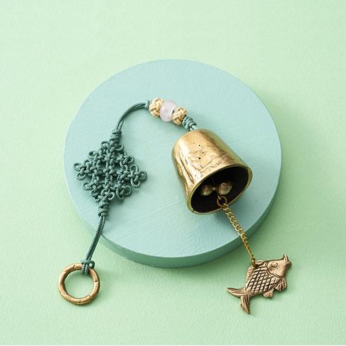 행운을 부르는 매듭 풍경