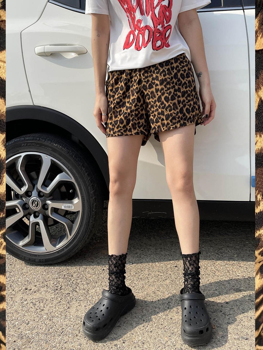 leo cool shorts