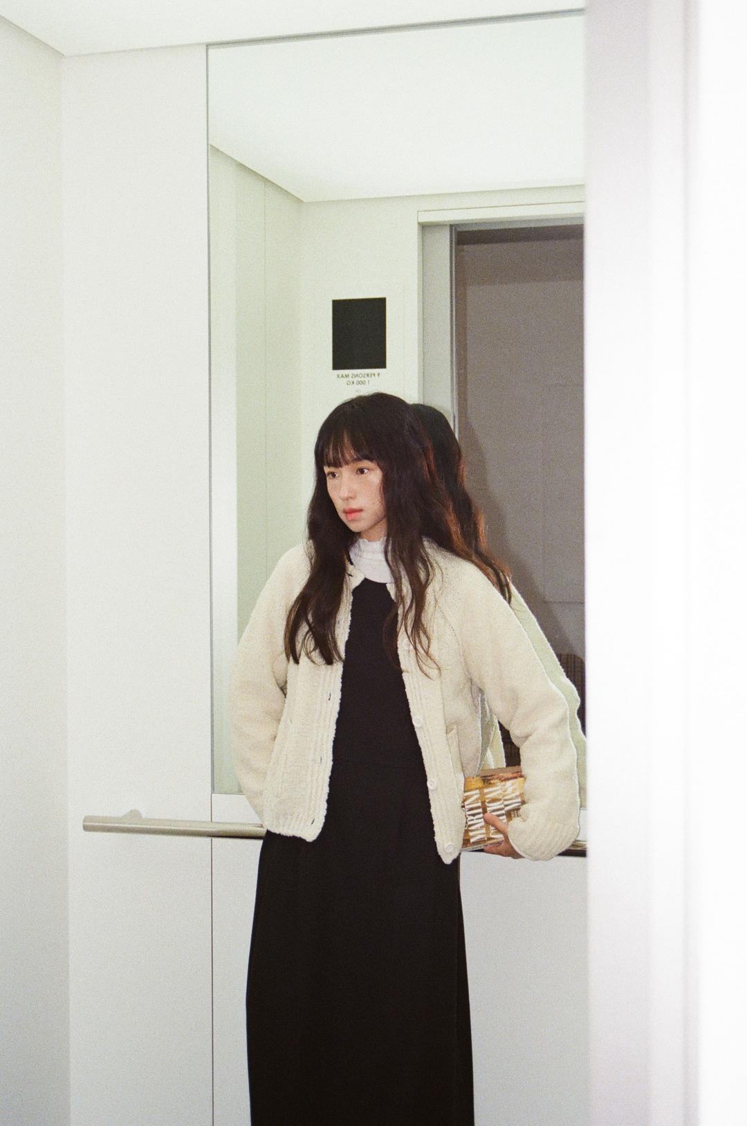 moui Boucle pocket cardigan (CREAM)