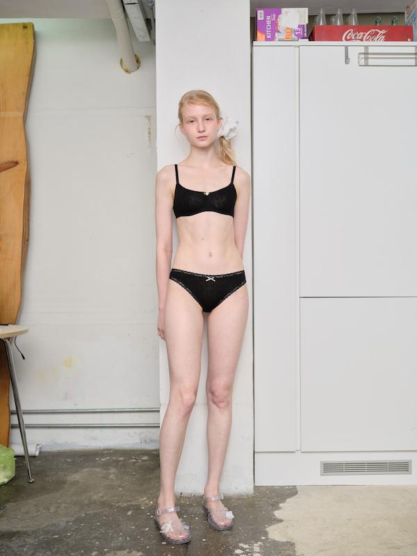 TXT X TSW Eyelet Wireless Bralette [Black]