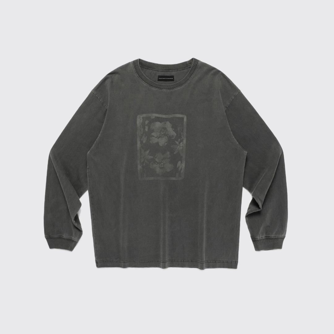 프레임 플라워 롱슬리브 - 다이드 차콜