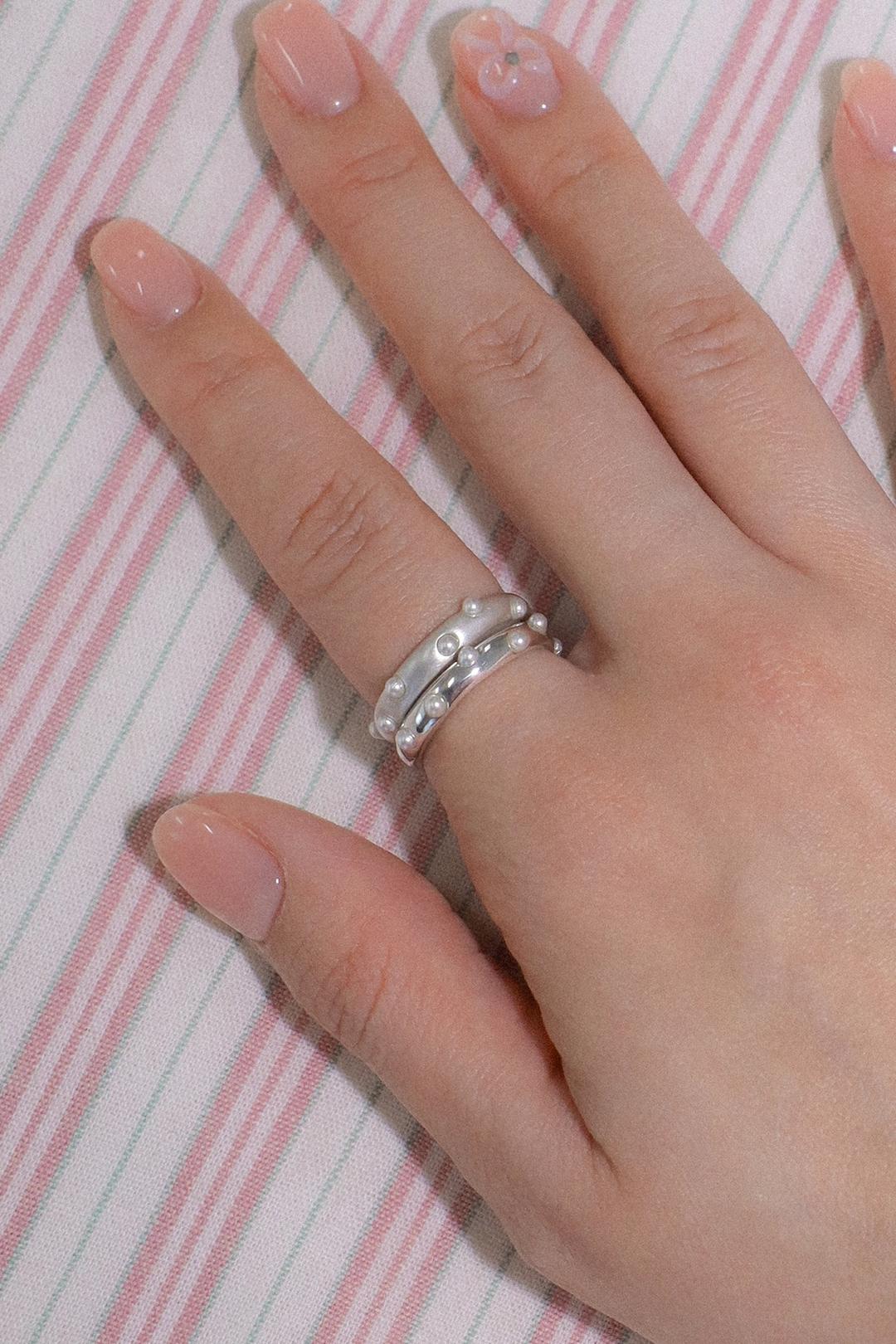 Pearl Dottie Ring (S)