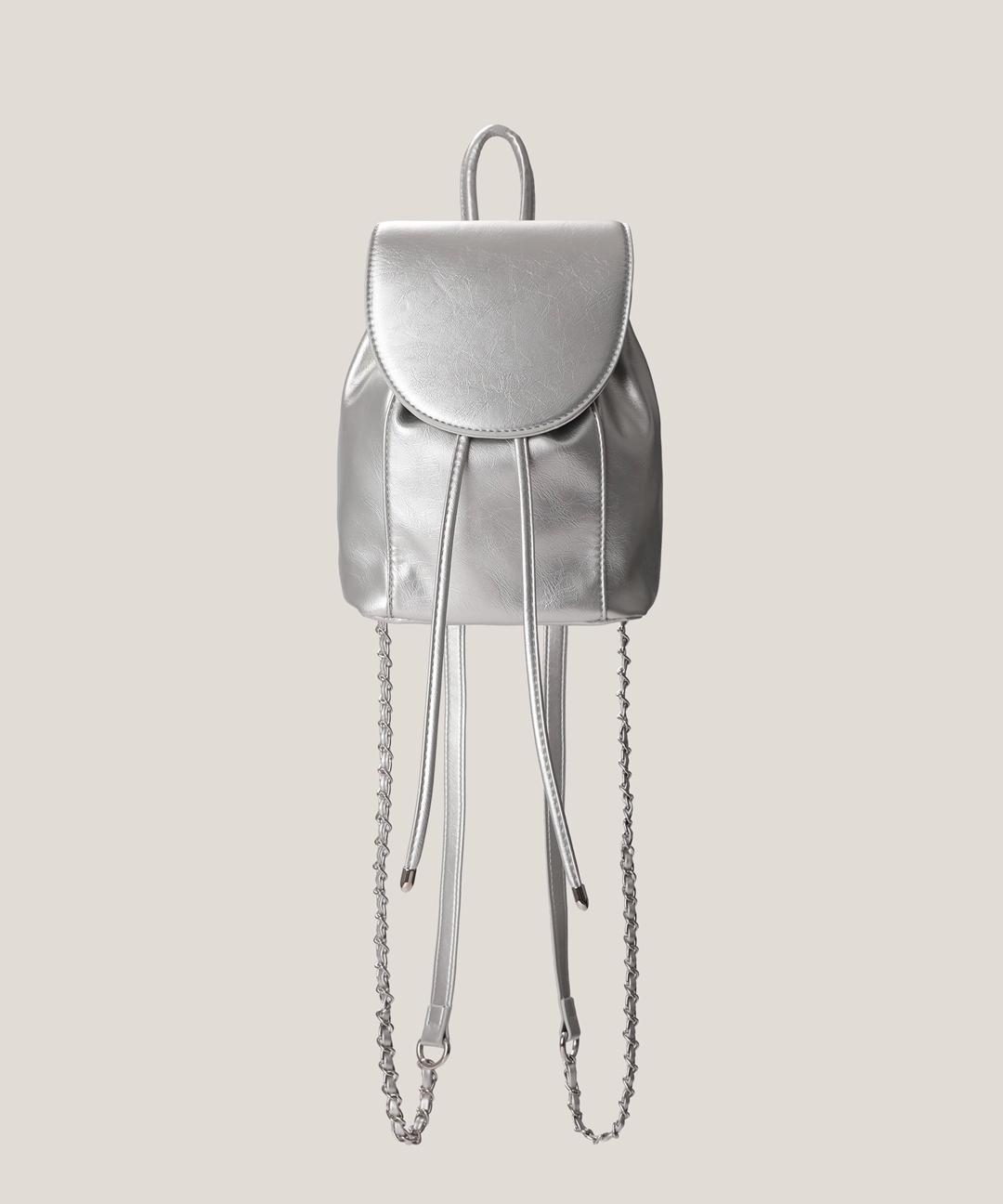 플랩 하프 체인 비건 레더 패션 미니 백팩 가방 블랙 실버 아이보리