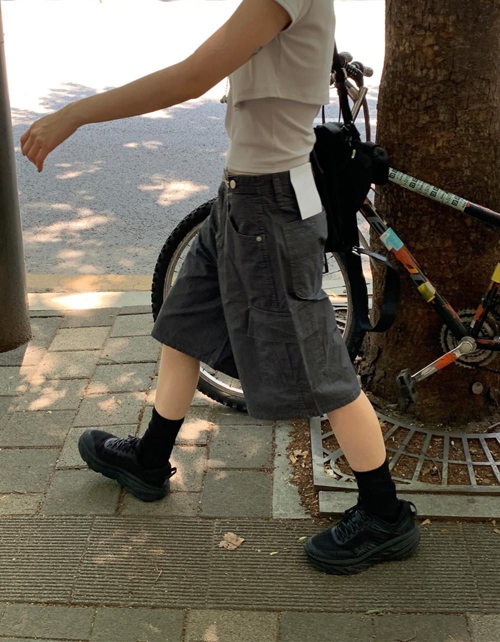 오브나인 비조 워시 버뮤다 pants