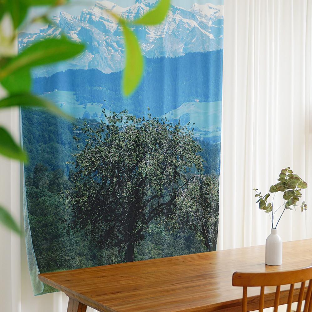 Glassland Curtain 러브윌셋유프리 대형 패브릭포스터