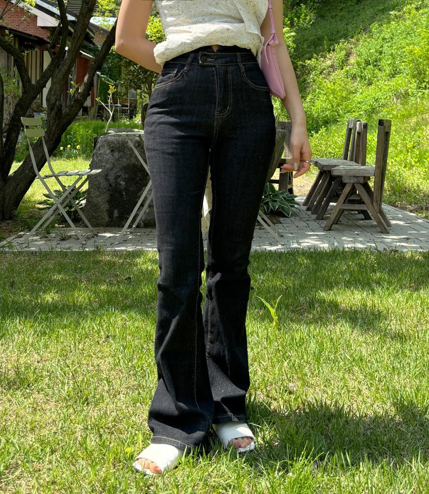 [무배] 하이웨스트 스판 부츠컷 데님 팬츠 (2color)