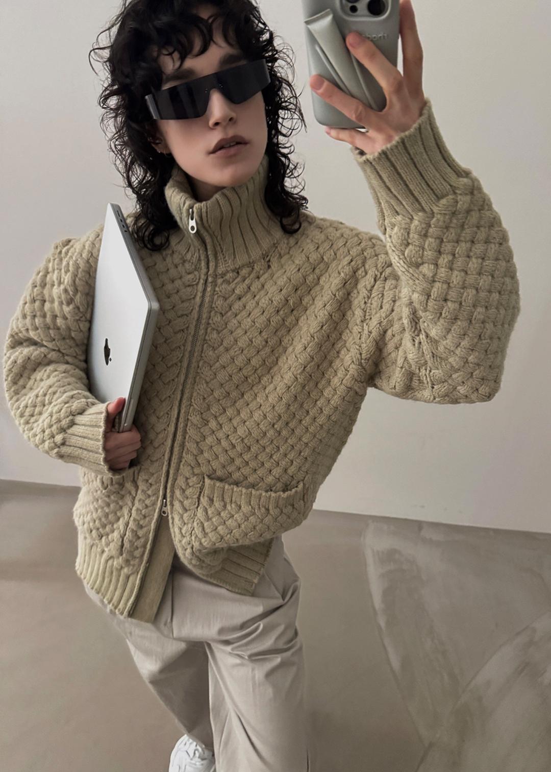 HANDMADE WEAVING KNIT CARDIGAN [SAND]