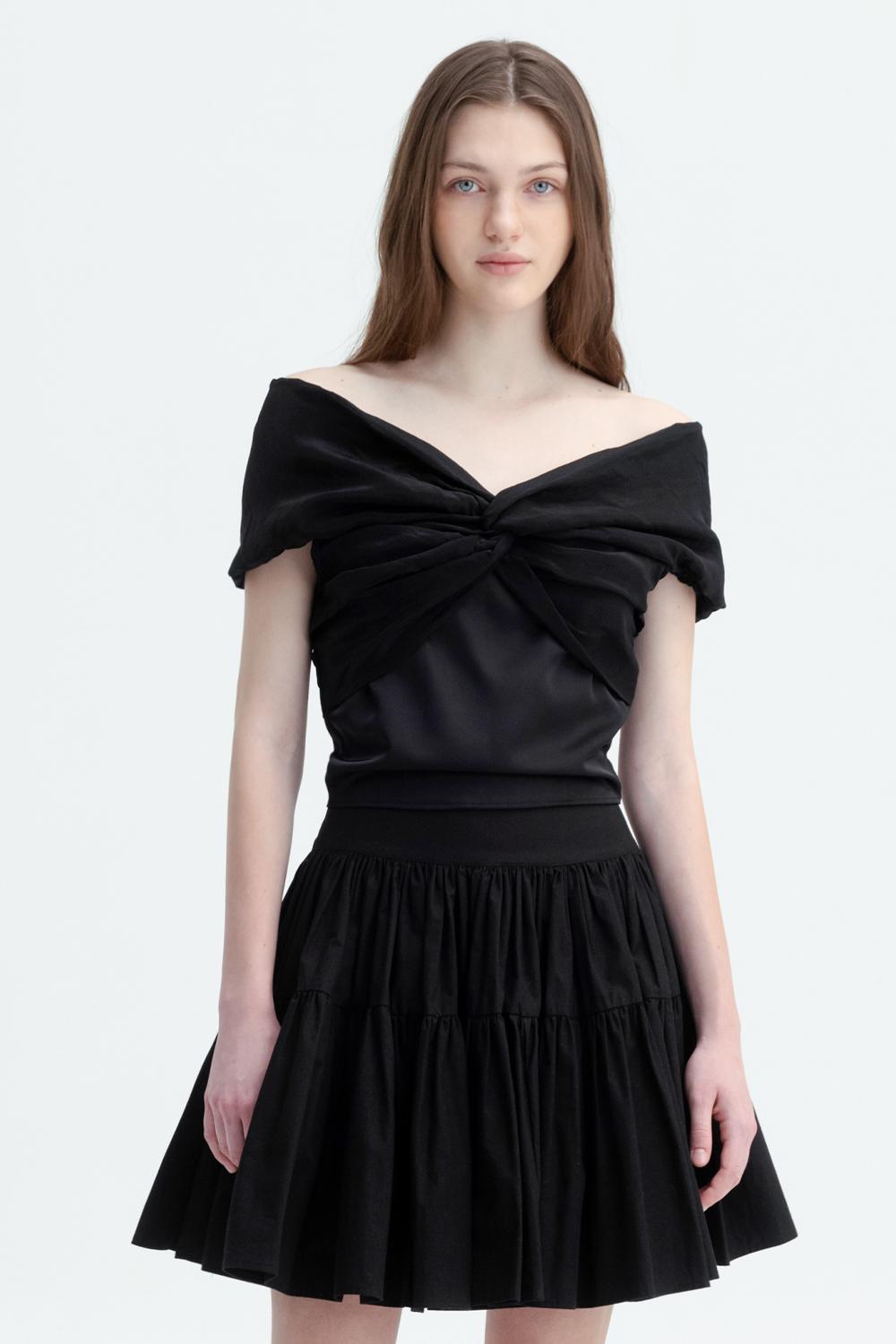 DOUBLE TWIST DETAIL BLOUSE_TT3S108BK