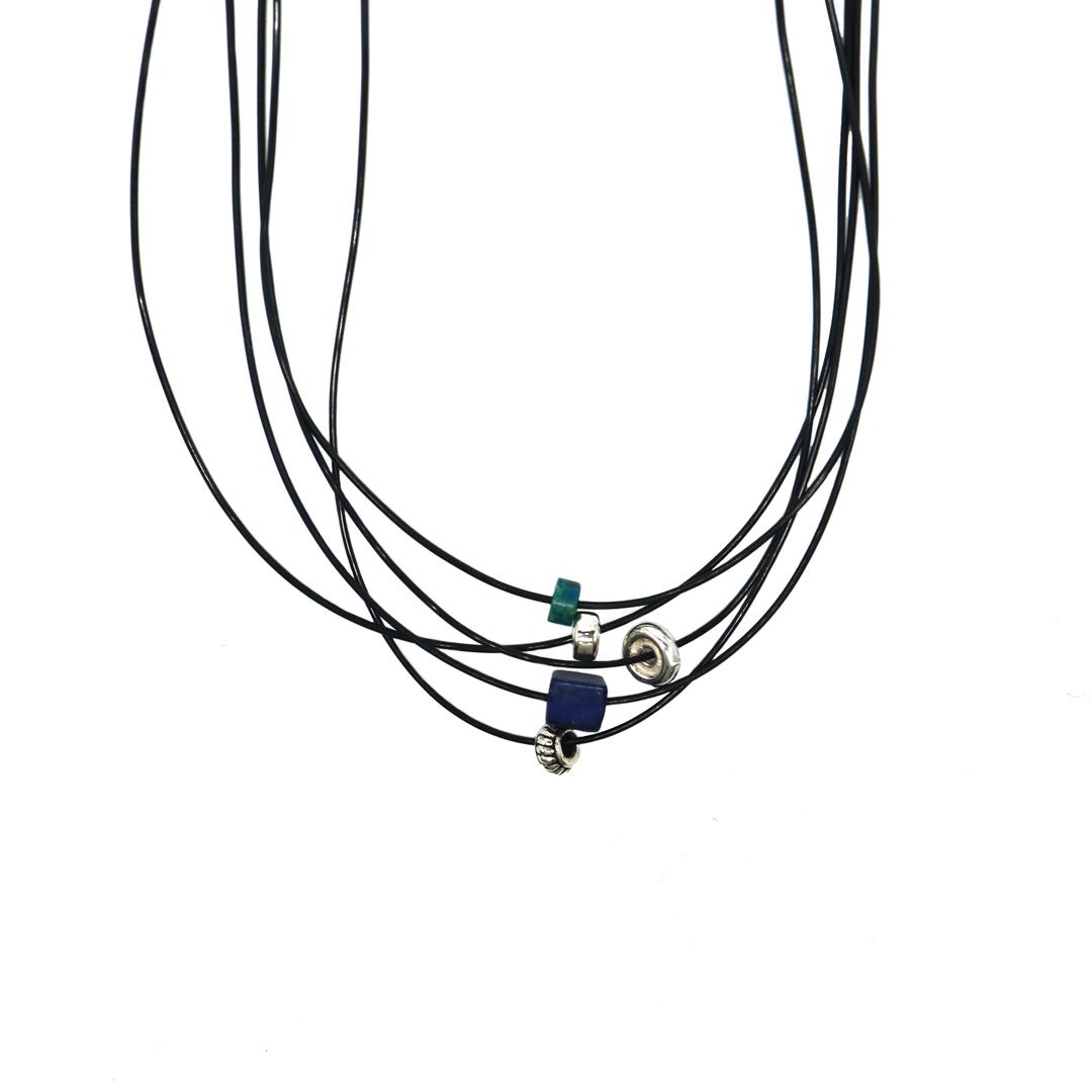 LINE NECKLACE