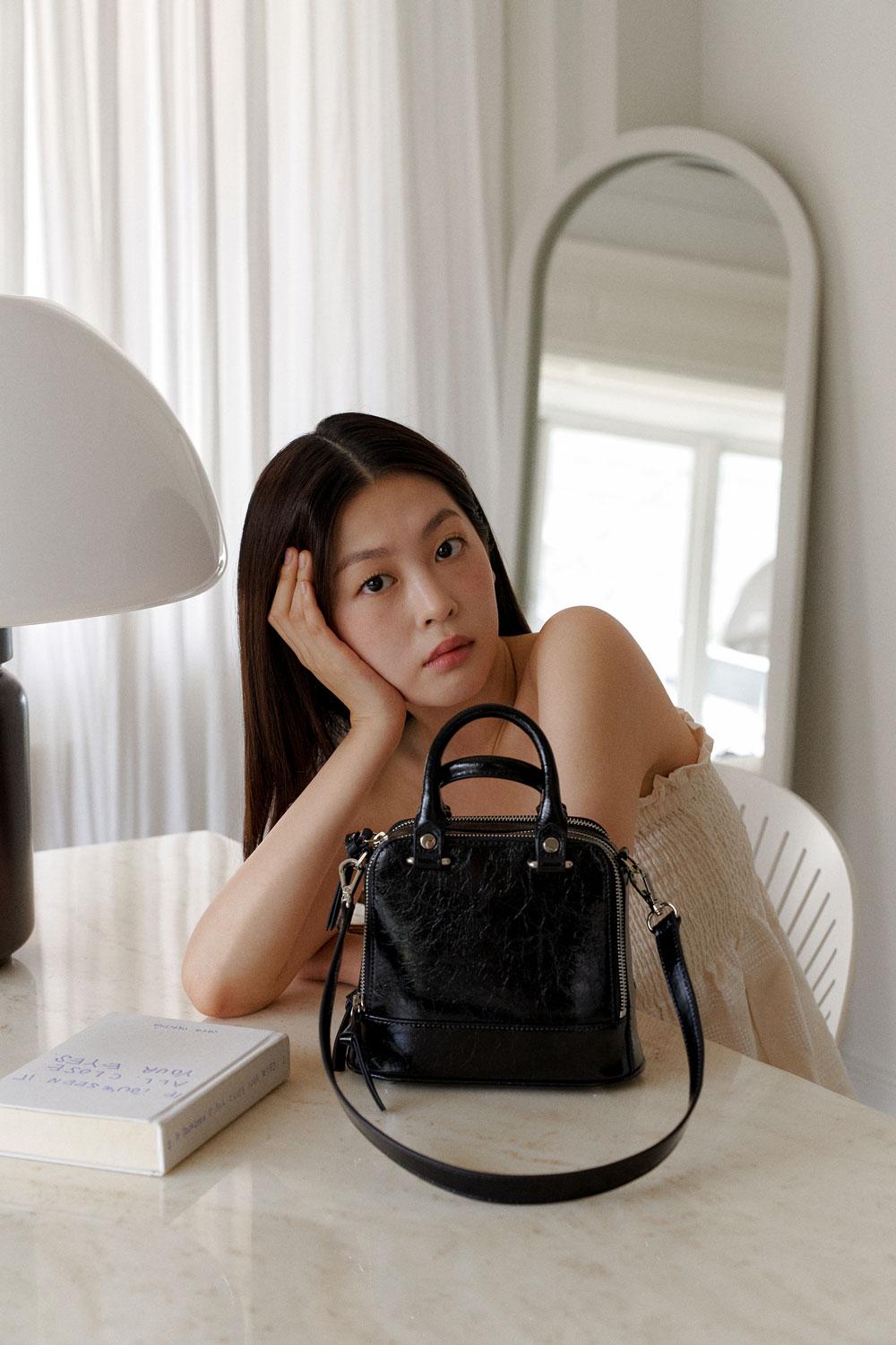 MINI TOTE BAG _ BLACK