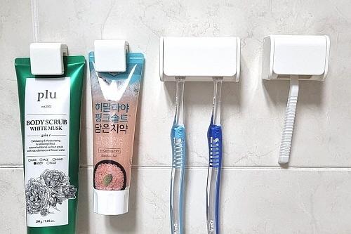 화이트 2구 칫솔걸이 치약 꽂이 클립 면도기 거치대