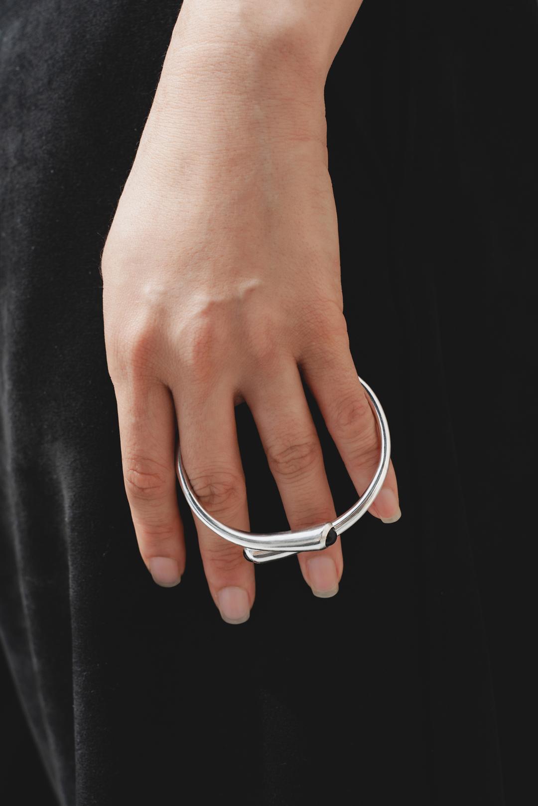 Embrace bracelet