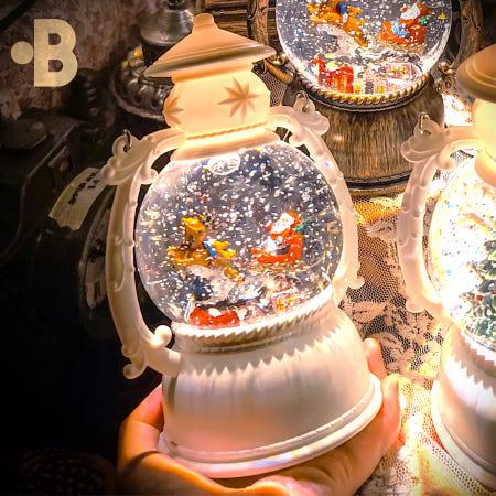 본디자인랩 크리스마스 오르골 샤롯 랜턴 화이트 산타 썰매 워터볼