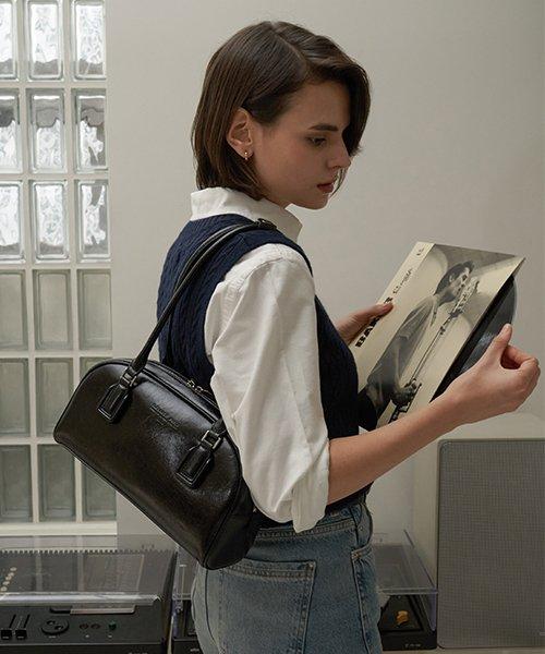 비엔 숄더백 OQFH004A