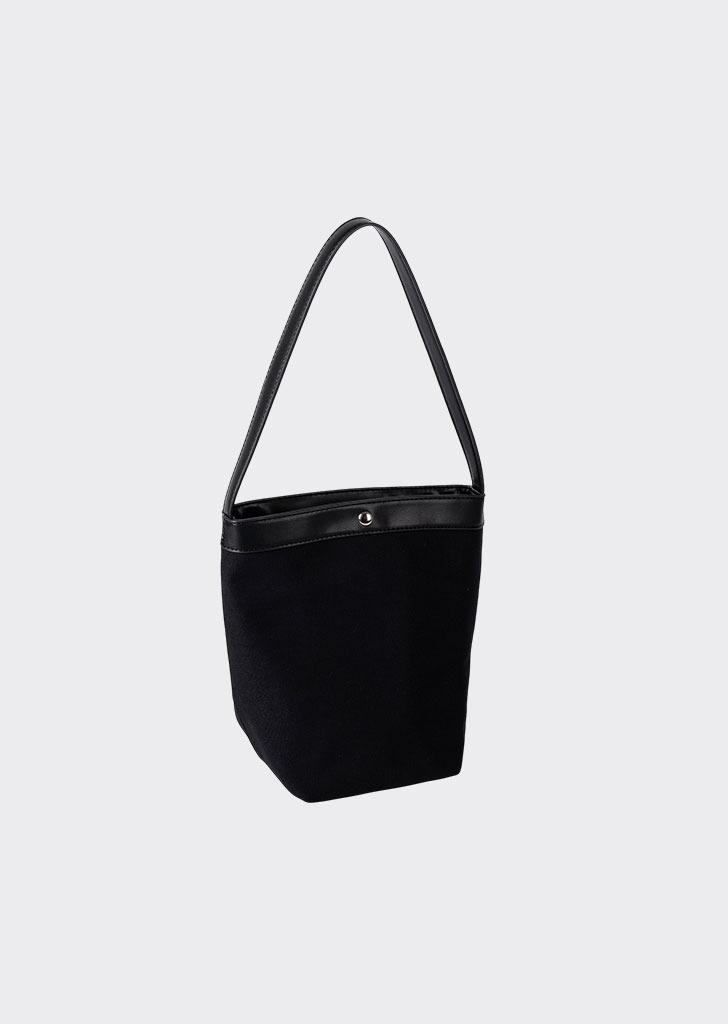 MUSE CANVAS SHOULDER BAG - BLACK