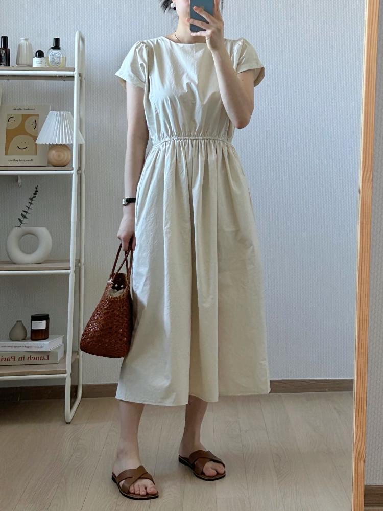 단추 코튼 여름 밴딩 반팔 롱 원피스 (베이지 블랙)