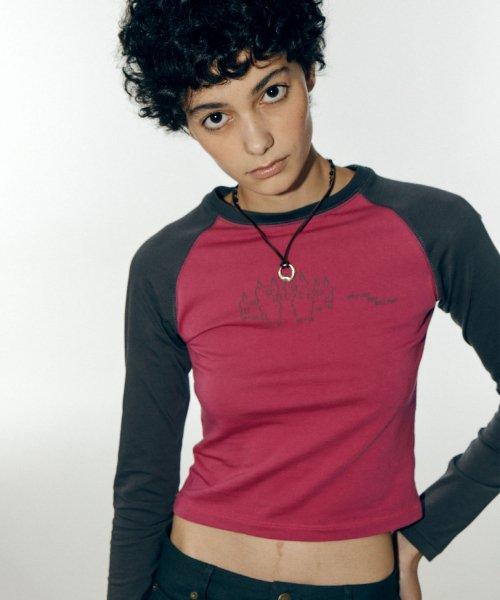 emoji raglan tee - cherry