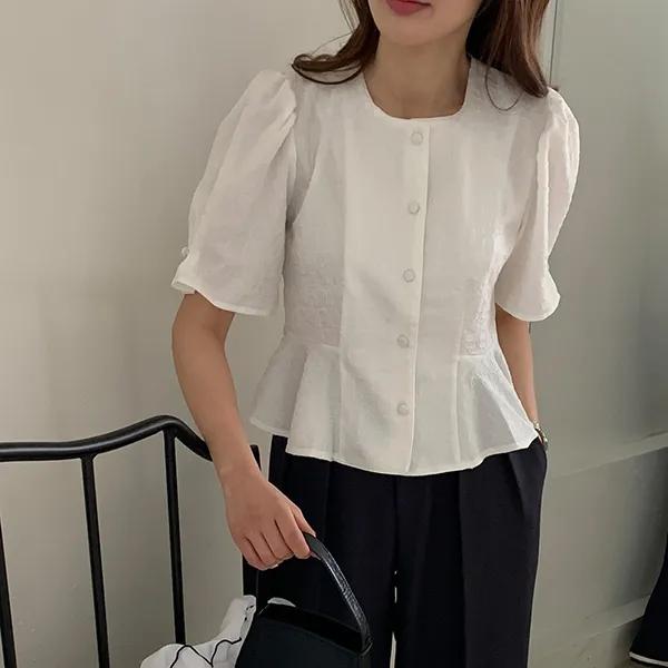 [여름하객룩/출근룩] 비비안 라운드넥 페플럼 반팔블라우스 2color