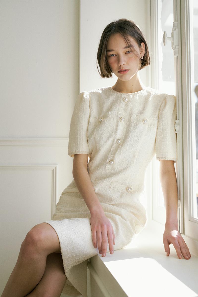 Emily tweed one-piece (cream)