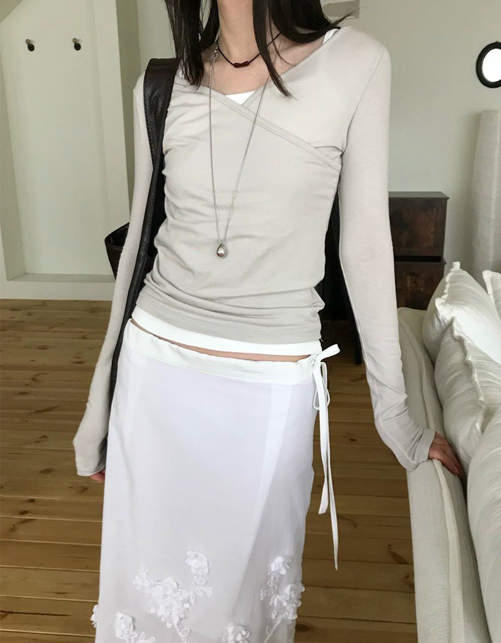 오브나인 리아 브이 랩 TEE